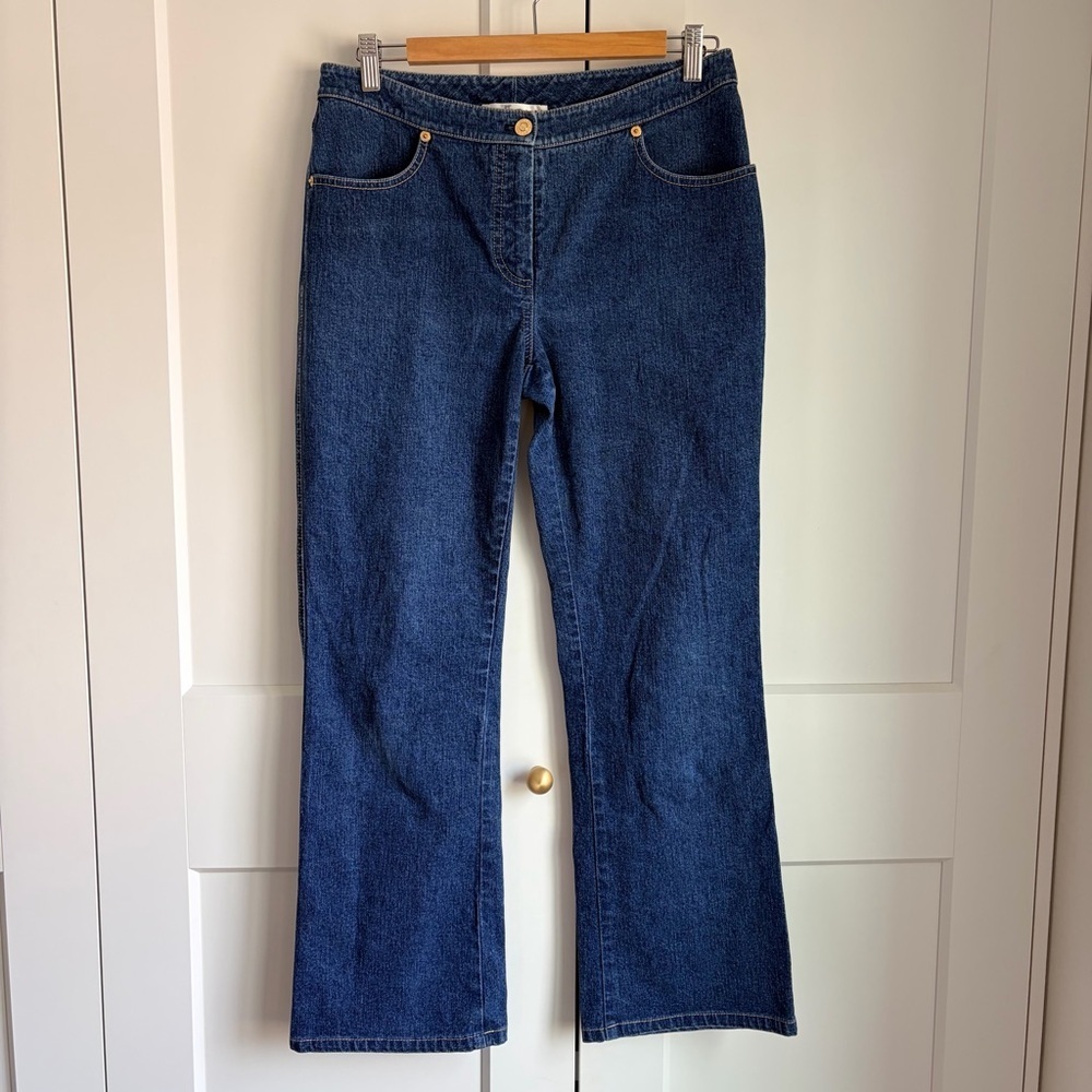 St. John Collection Mid Rise Blue Wide Leg Jeans With Crest on Back Pocket | 10